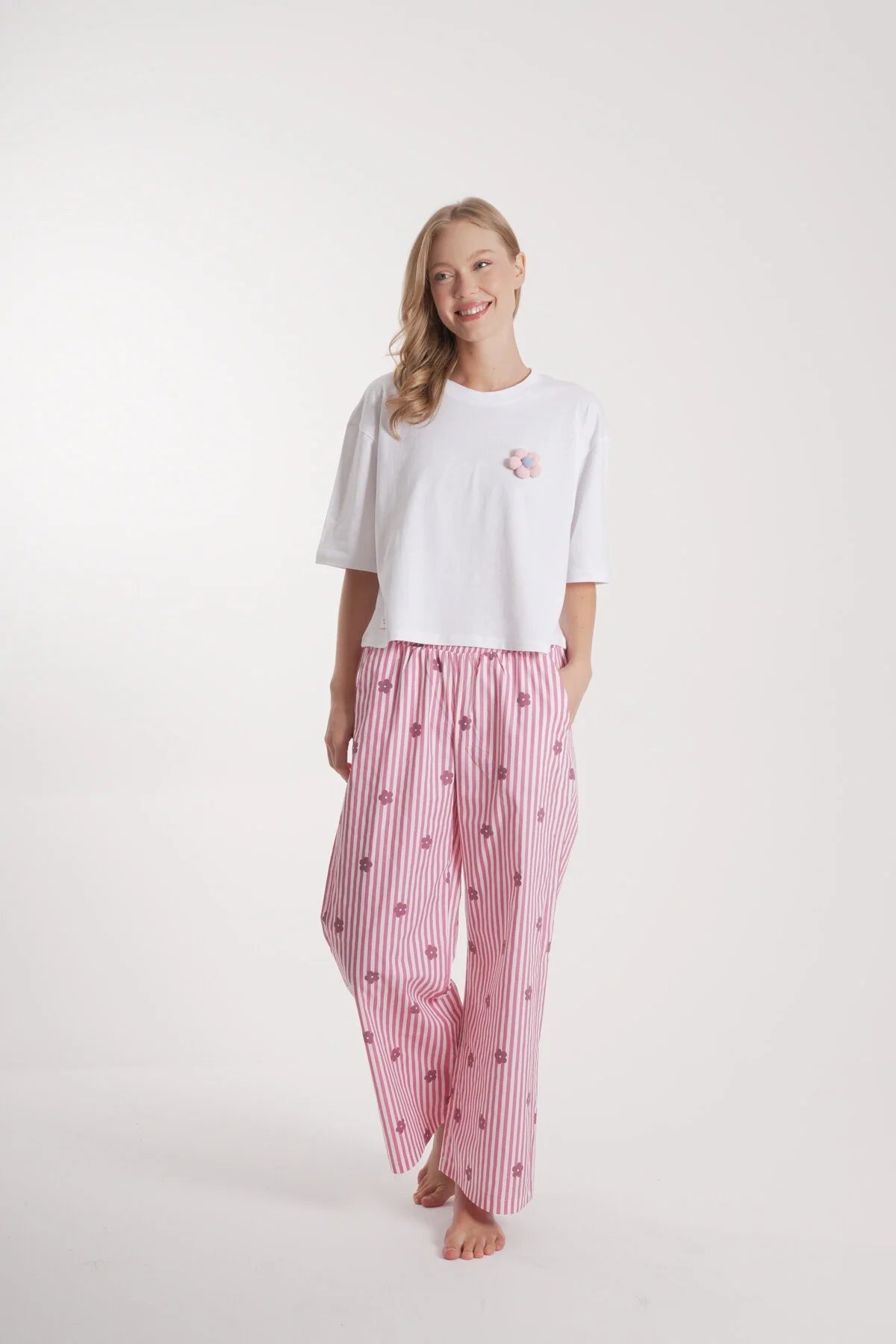 Kadın Çiçek Detay Uzun Pijama Takımı