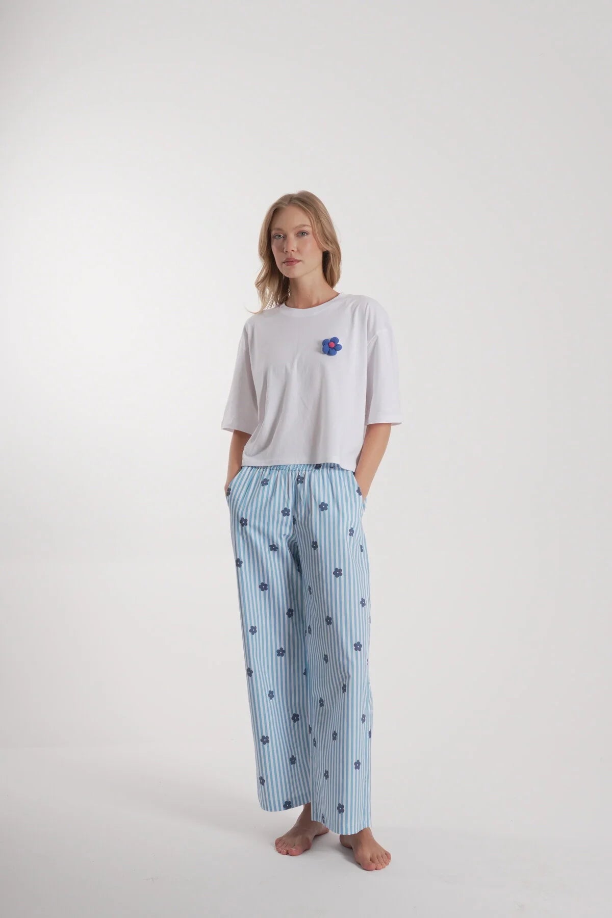 Kadın Çiçek Detay Uzun Pijama Takımı