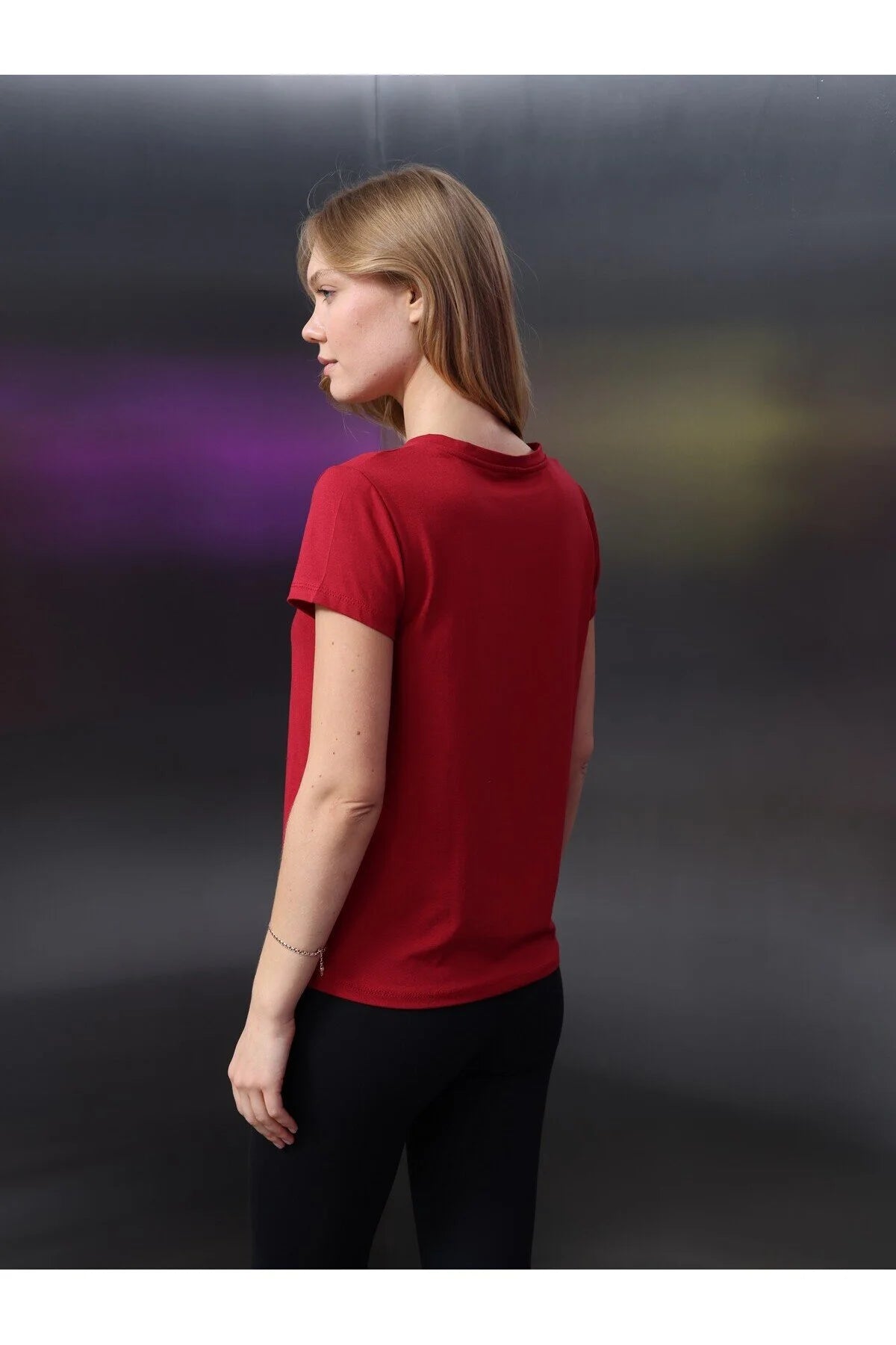 Kadın V Yaka T-Shirt